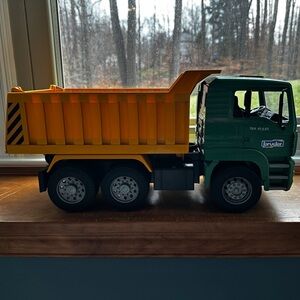 Bruder MAN Green and Yellow Toy Dump Truck